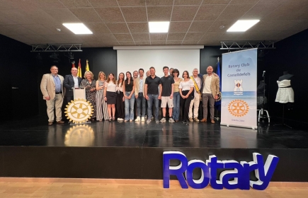 Entrega de los IV Premios a la Excelencia de los Trabajos de Investigación de Bachillerato del Rotary Club de Castelldefels.